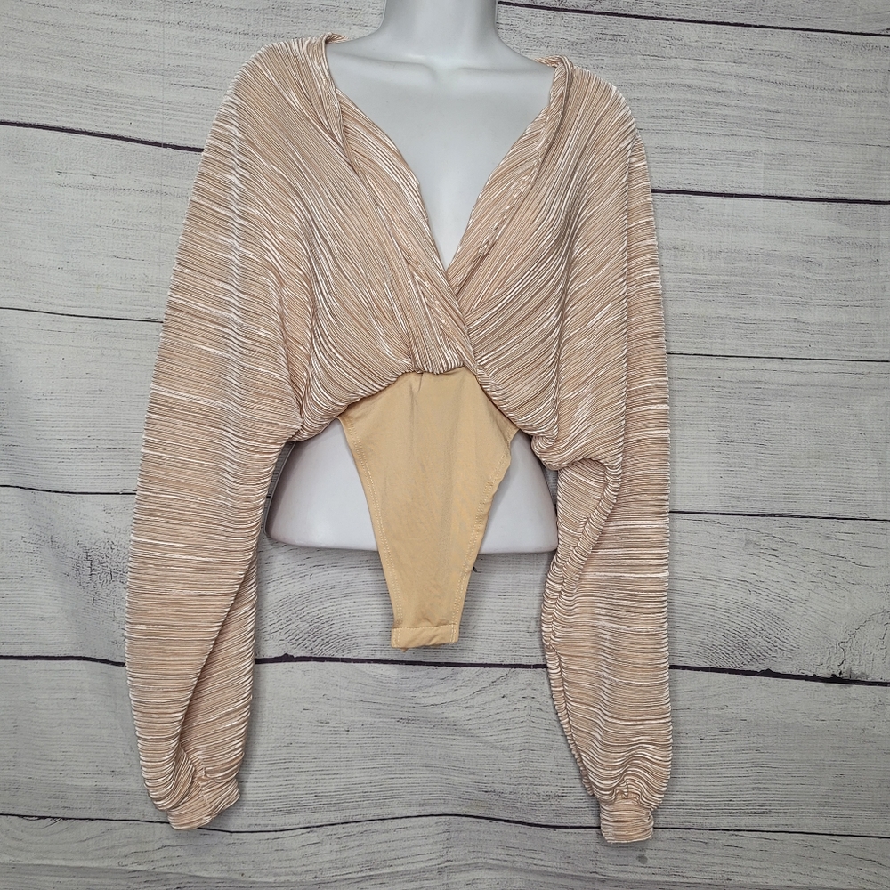 Women's Batwing Sleeves Bodysuit Small